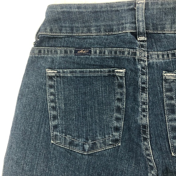 Chic Women's Dark Wash Denim Jeans Bootcut‎ Size 6 Average Everyday Casual - Picture 10 of 10